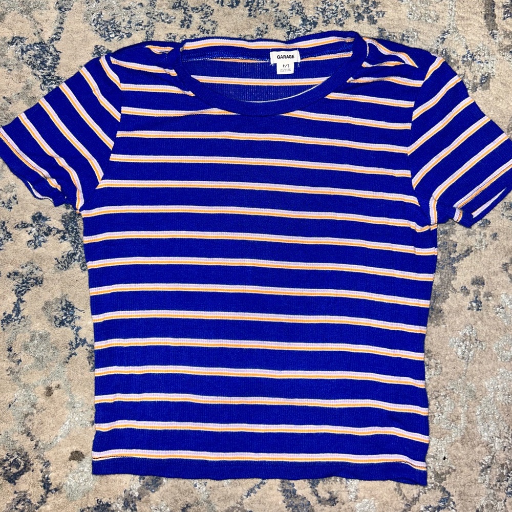 garage cropped tee